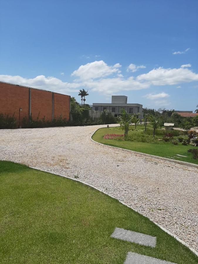 Excelente Sobrado Confortavel No Centro De Tijucas Proximo As Praias Exteriör bild