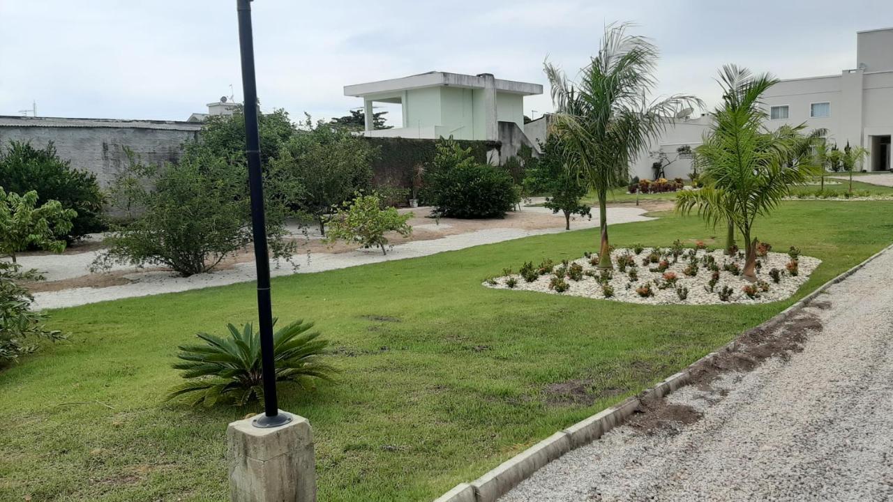 Excelente Sobrado Confortavel No Centro De Tijucas Proximo As Praias Exteriör bild