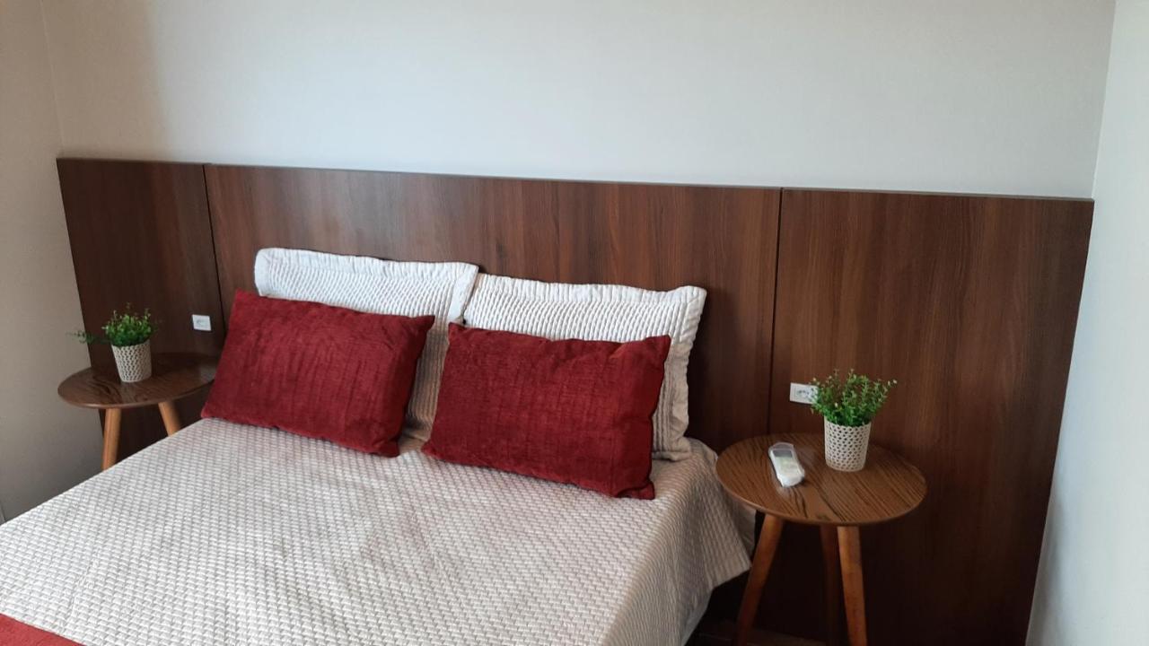 Excelente Sobrado Confortavel No Centro De Tijucas Proximo As Praias Exteriör bild