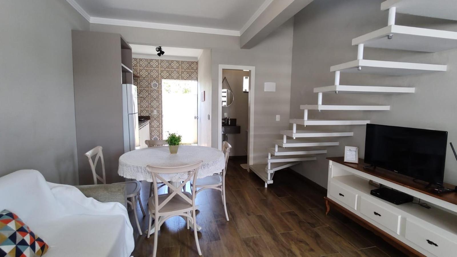 Excelente Sobrado Confortavel No Centro De Tijucas Proximo As Praias Exteriör bild